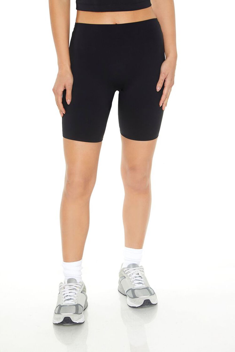Nike Go Women's Firm-Support High-Waisted 8 Biker Shorts with
