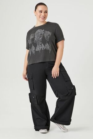 Plus Size Def Leppard Cropped Tee