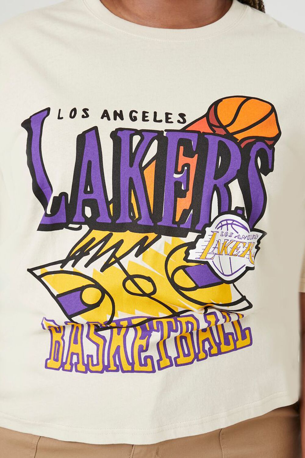 Forever 21 Men's Los Angeles Lakers Graphic T-Shirt in Taupe, XXL