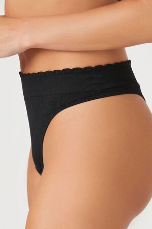 Elevate Your Style with Plus Scalloped Trim Panty