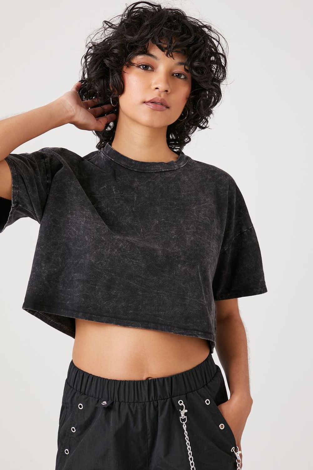 Mineral Wash Cropped Tee