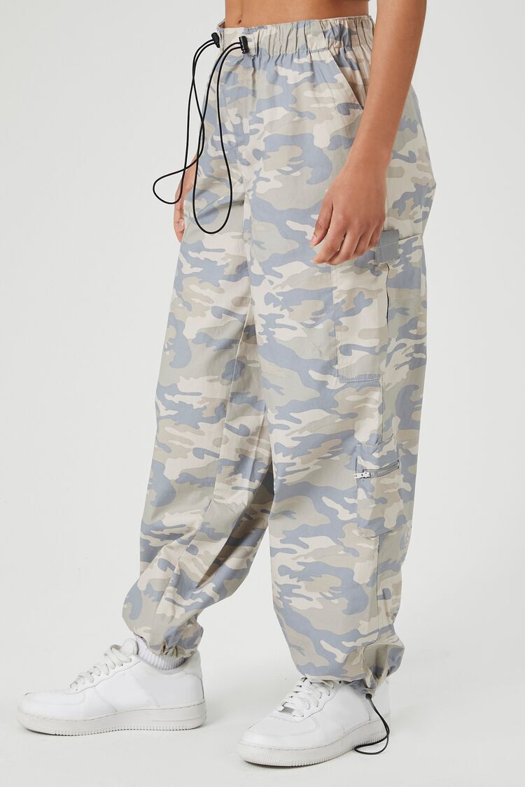 Toggle Drawstring Camo Joggers