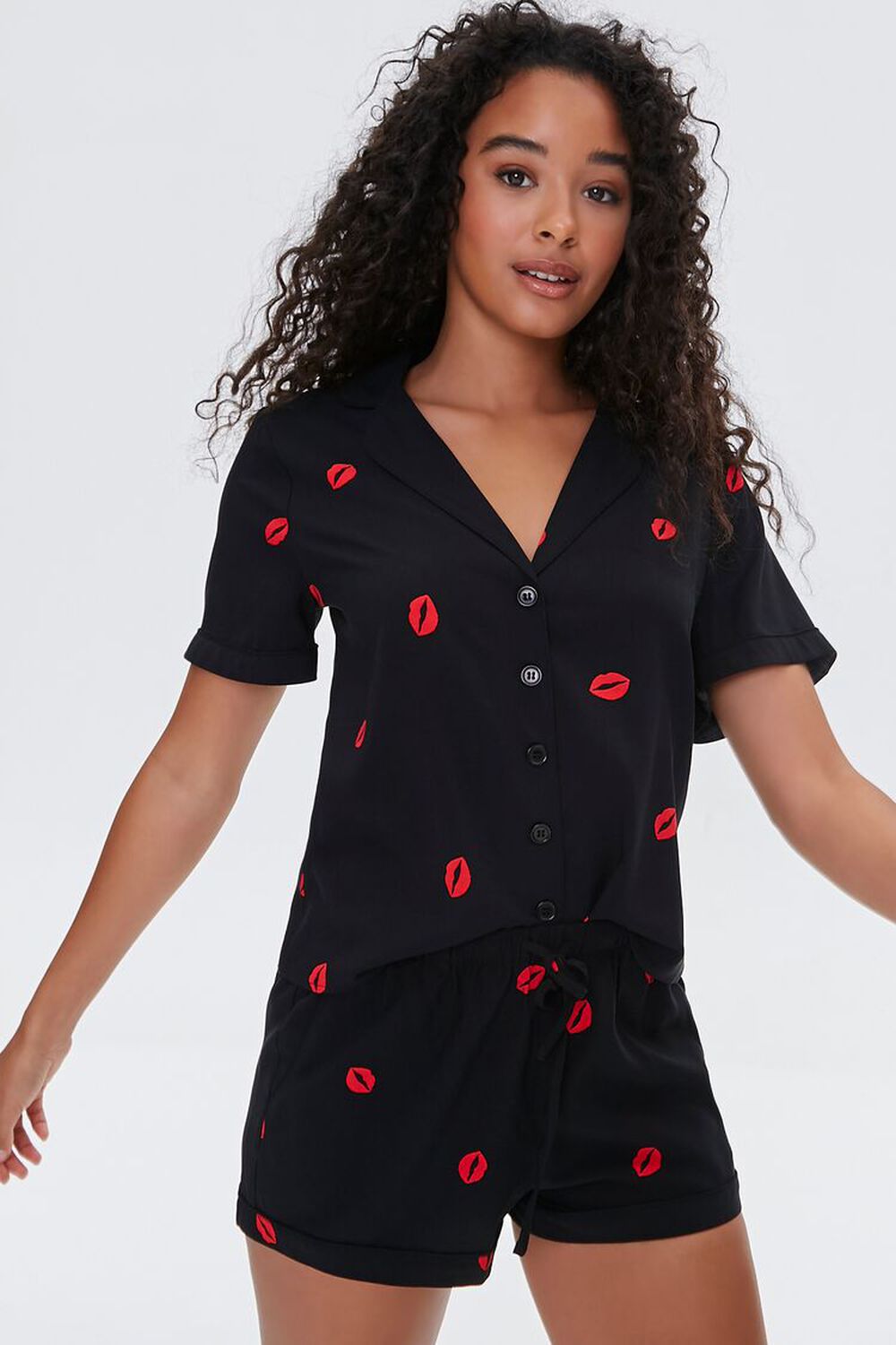 Lipstick Kiss Print Shirt & Shorts Pajama Set