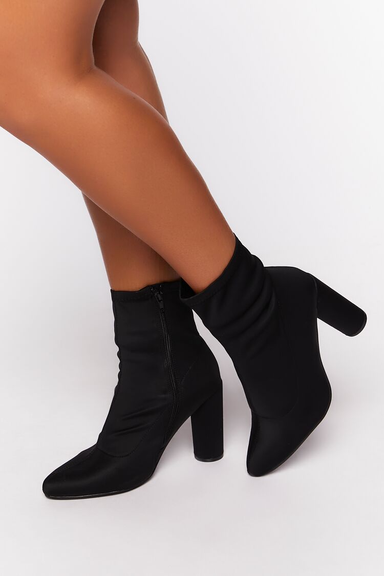 Pointed Toe Ankle Boots (Wide)